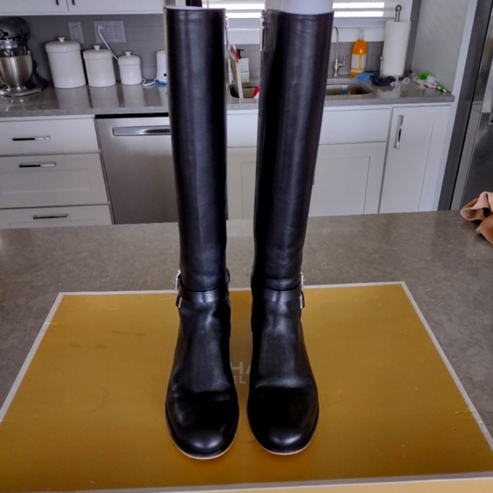 Michael Kors Black Leather Boots - Picture 3 of 8